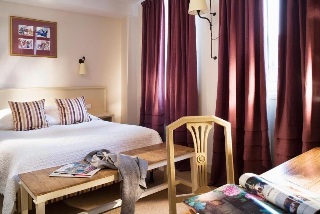 & Restaurant Le Hotel Trouville-sur-Mer