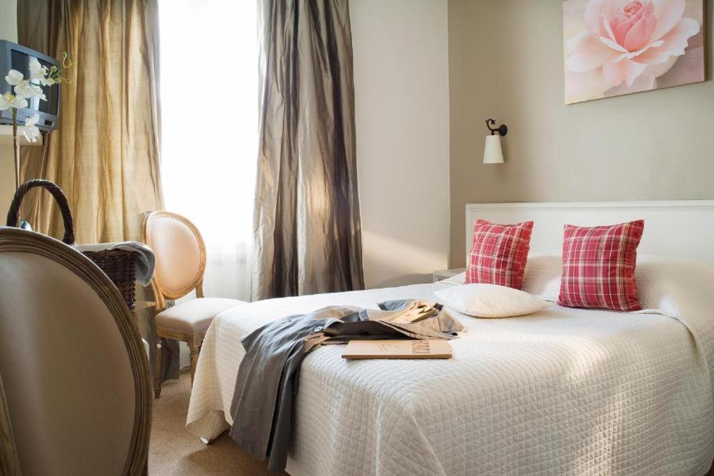 & Restaurant Le Hotel 3*